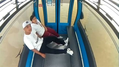 video de la pareja en el metro cable|Filtran video sexual en Cablebus de Ecuador y los corren